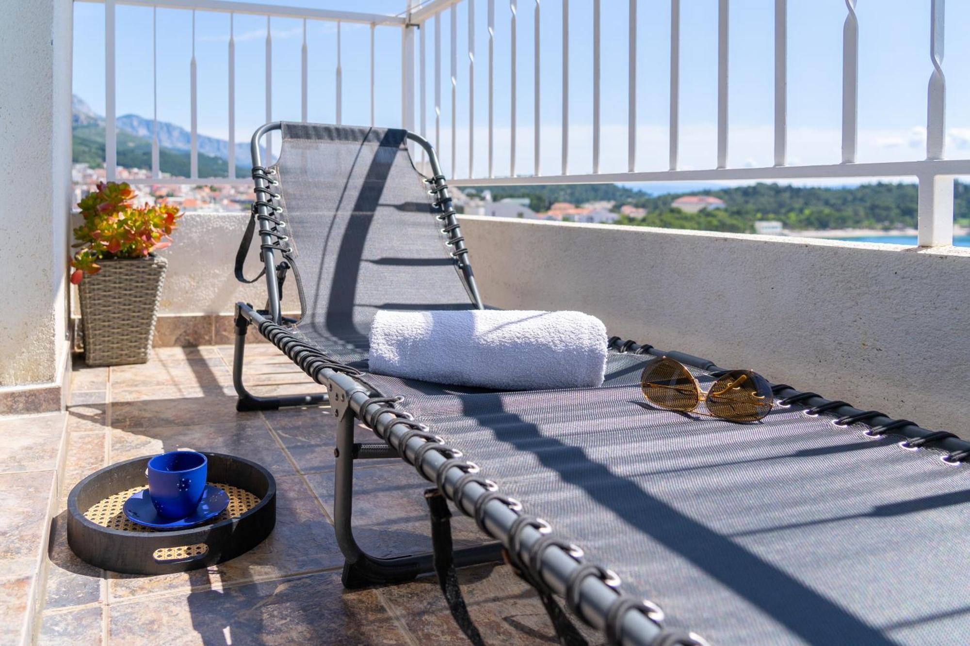 Apartment 30 M From Beach,Makarska,Marija Eksteriør billede