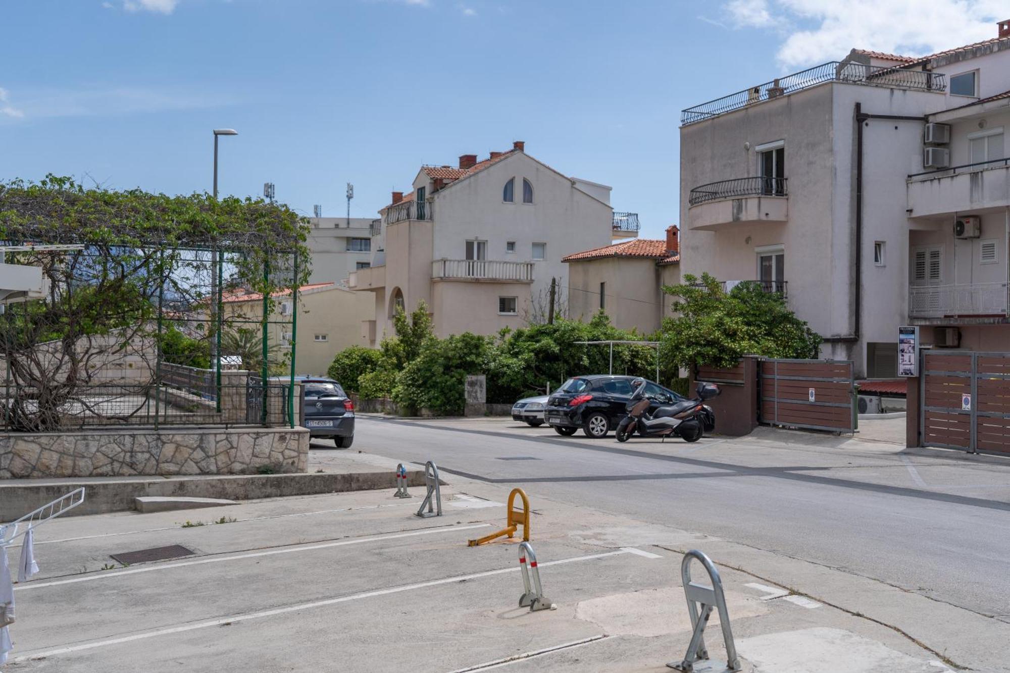 Apartment 30 M From Beach,Makarska,Marija Eksteriør billede